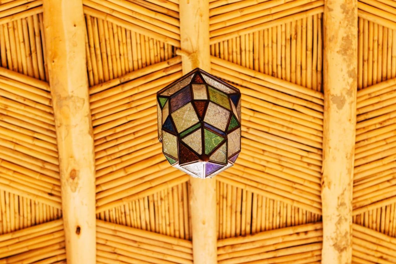 Riad Caravasar Merzouga Exteriör bild