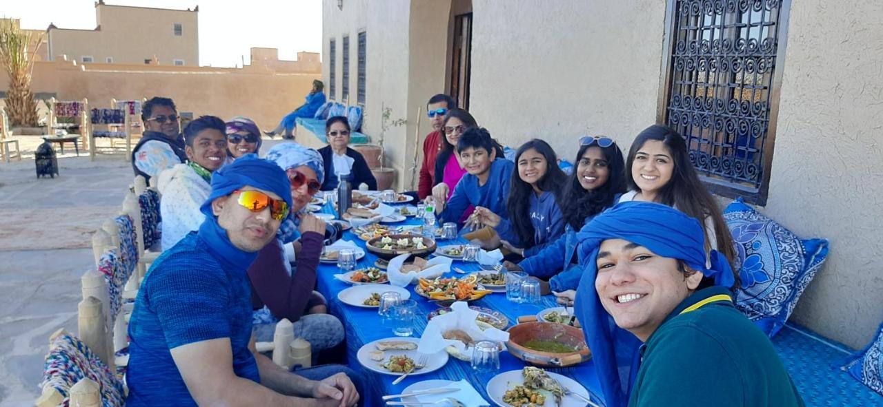Riad Caravasar Merzouga Exteriör bild