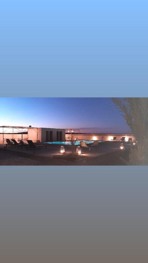 Riad Caravasar Merzouga Exteriör bild