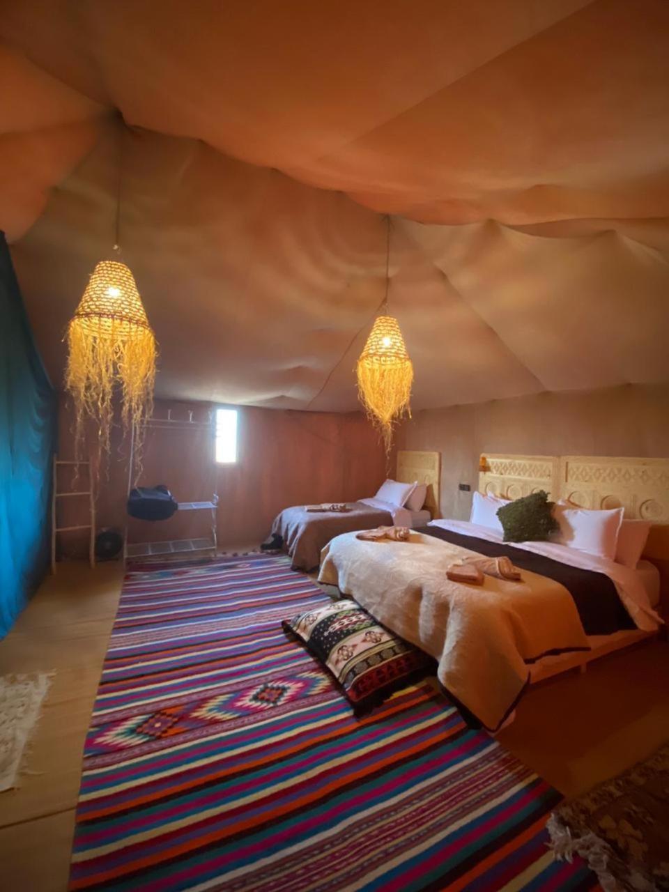 Riad Caravasar Merzouga Exteriör bild